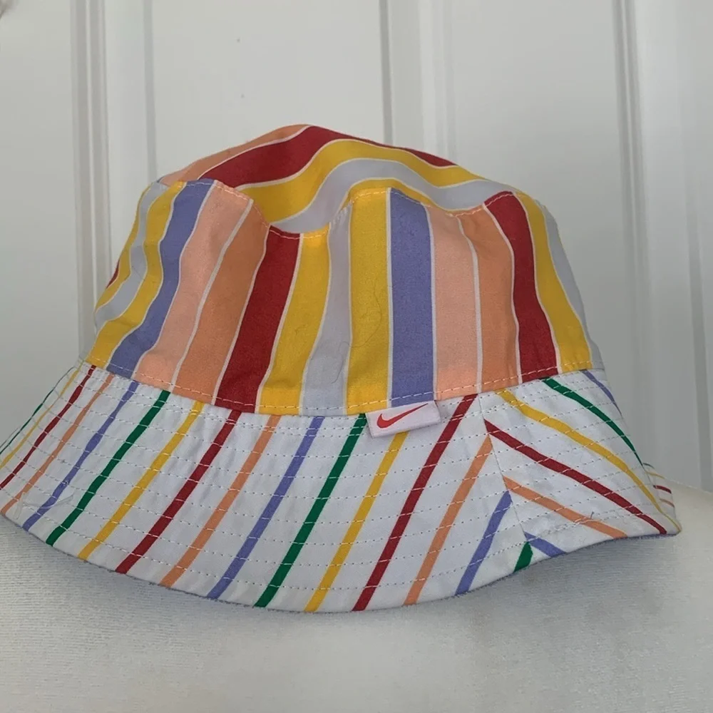 Kids Nike Terry Rainbow Stripe Reversible Sun Bucket Hat Child Youth Beach Vaca